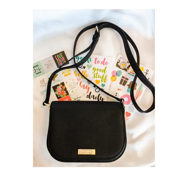 kate spade Handbags - New Kate Spade Laurel Way Carsen in Black!